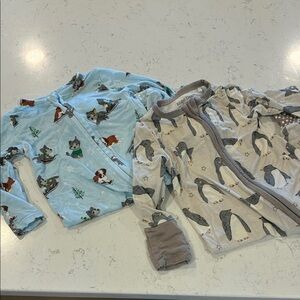 Bundle of 2 Angel Dear Footies